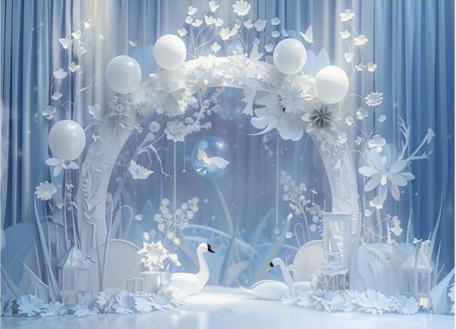 Fond studio représentant un grand cercle décoré de ballon, de fleurs, et 2 cygne. L'arrière plan est un rideau bleu.